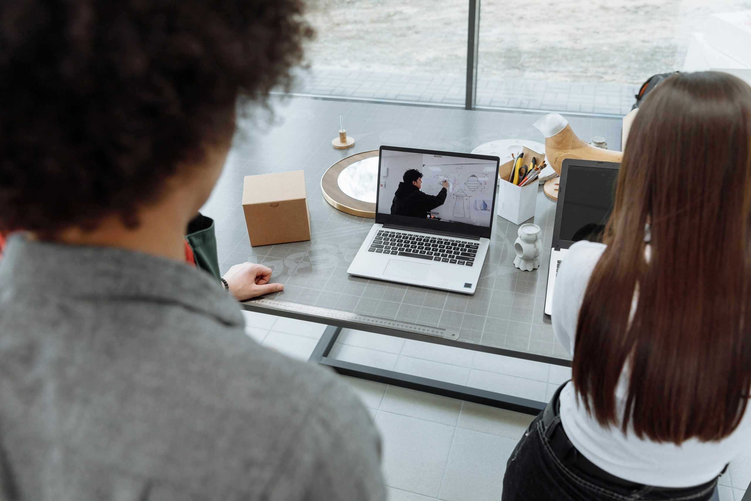 Renforcer le lien à distance pour les couples